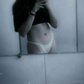 Alisa Lov / alisakiskis nude photo #7