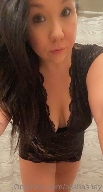 Brunette bab / alishashay / alishabibbee nude photo #8