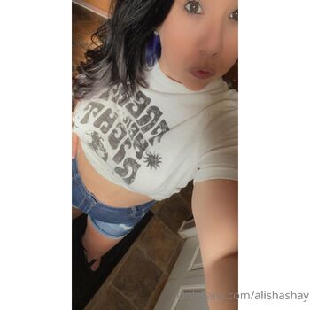 Brunette bab / alishashay / alishabibbee nude photo #13