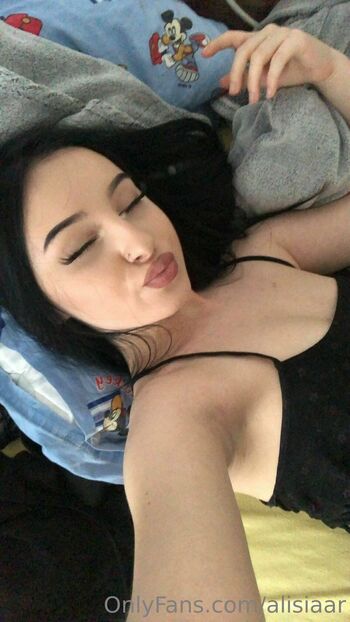 Alisia / alisiaaw nude photo #25