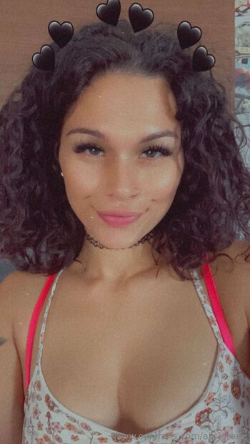 Alisia Rae / alisiaraee nude photo #10