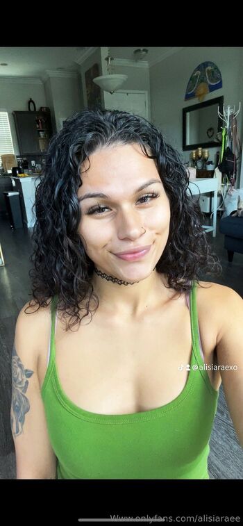 Alisia Rae / alisiaraee nude photo #19