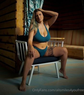 Ali Smile / alismiles4youfree / alismilesco / alismiles4you nude photo #35