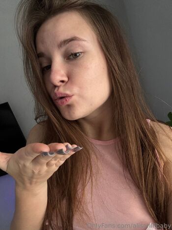 Viktoria / alisonlilbaby nude photo #18