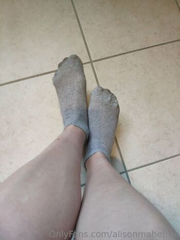 Alison Mahe Free / alisonmahefree nude photo #15