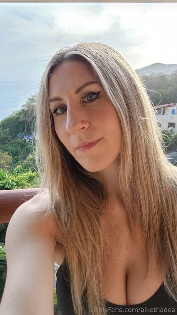 Alkethade / alkethadea nude photo #17