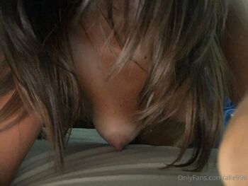 Alle / alle996 nude photo #10