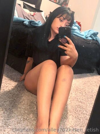 Alley Kitte / alley702kitten_fetish / alley702kitten nude photo #18