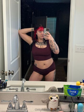 Alleys VIP / alleyswonderland nude photo #59