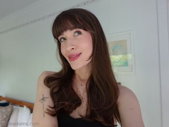 allie / allieadams nude photo #38