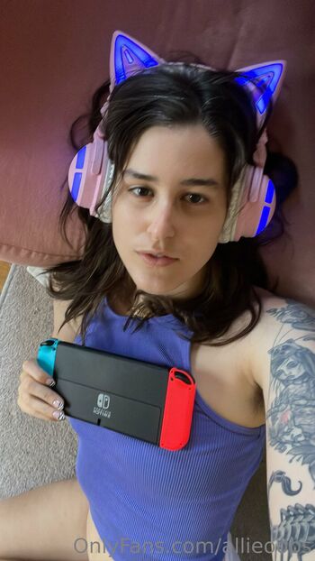 Allie Oops Fre / allieoops nude photo #3