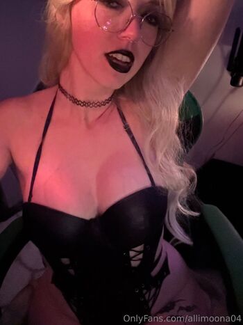 Alli Moon / allimoona04 nude photo #25