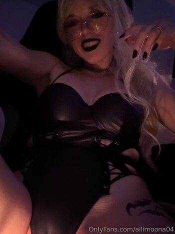 Alli Moon / allimoona04 nude photo #27