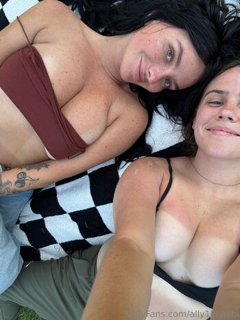 Ally / ally1kenobi nude photo #18