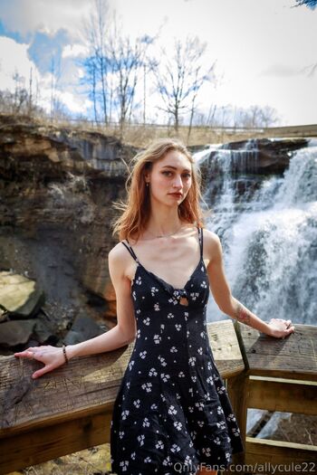 All / allycule22 nude photo #33