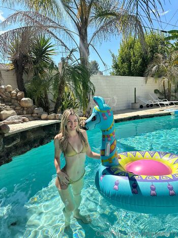 Allygatorrz / allygatorrz / allyhardesty96 nude photo #18