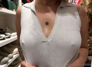 Ally Lotti RATED 1 BEST FREE ONLYFAN / allylotti nude photo #10