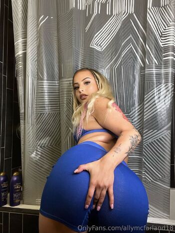 Teenage secret / allymcfarland18 / thatgirlllfr nude photo #74