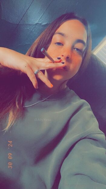 Atalanta / allyxtra / allyxtras nude photo #1