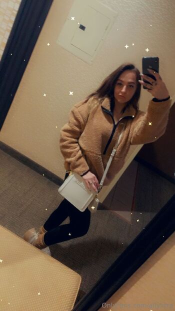 Atalanta / allyxtra / allyxtras nude photo #22