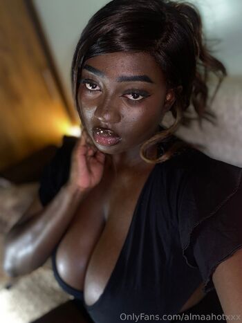 almaa / almaahotxxx nude photo #19