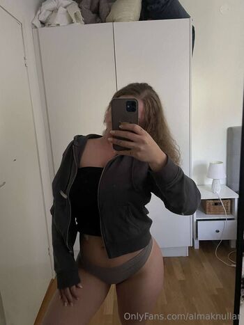 Alm / almaknullar nude photo #9