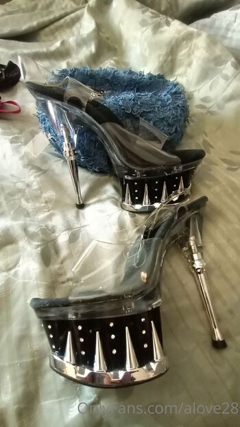 ALove2 / alove28 nude photo #13