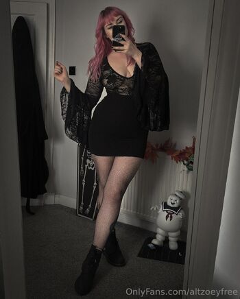 Zoey FREE / altzoeyfree nude photo #9