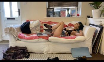 𝔞𝔩𝔳𝔦 / alvieonline nude photo #35