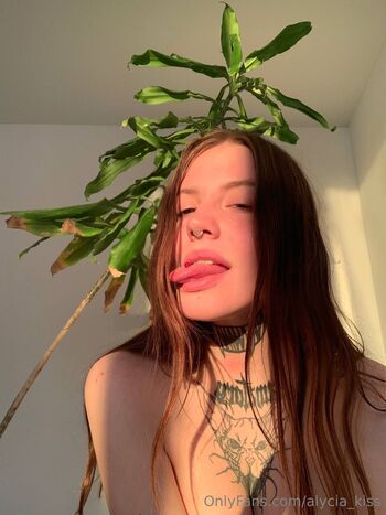 ALYCIAKis / alycia_kiss nude photo #12