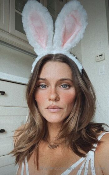 Alysha Newma / alyshanewmanfree nude photo #15