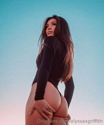 Alyssa Griffit / alyssagriffith nude photo #1