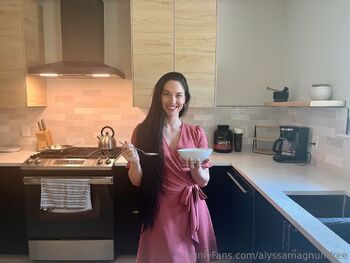 Alyssa Magnu / alyssamagnumfree nude photo #3