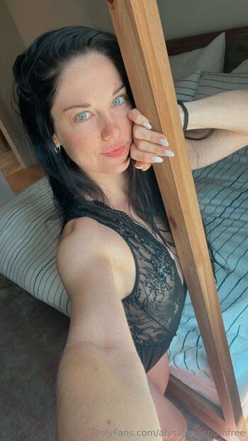 Alyssa Magnu / alyssamagnumfree nude photo #6