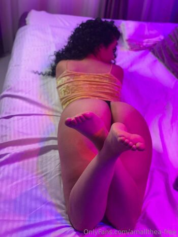 Amallthe / amallthea-free nude photo #23