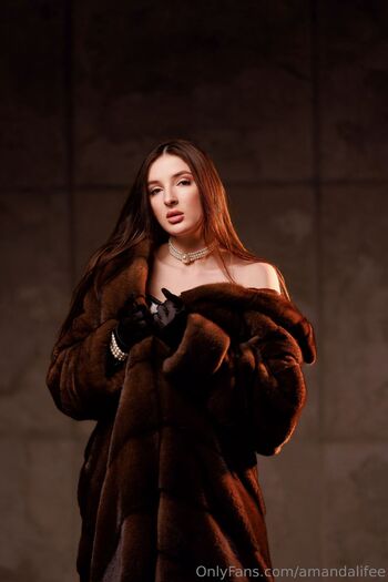 Amanda / amandalifee nude photo #10