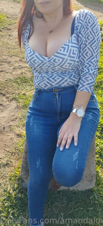 Amand / amandalove_hotwife nude photo #5