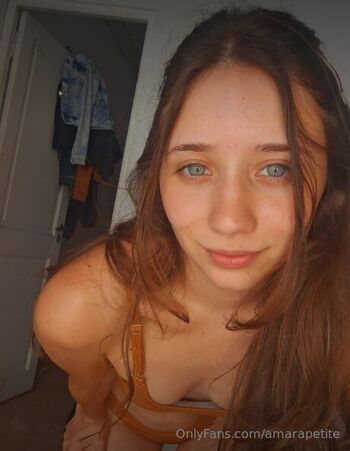 Amar / amarapetite nude photo #3