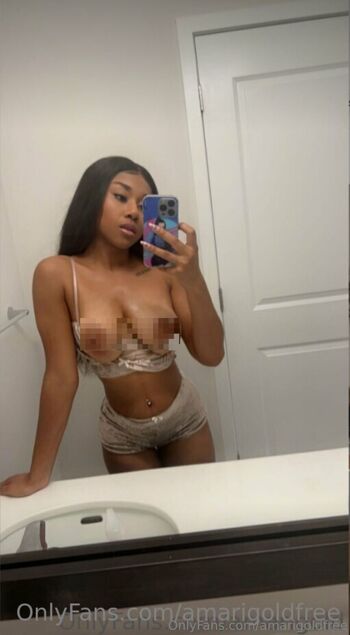 Amari Gol / amarigoldfree / amarigoldd / officialamarigold nude photo #39