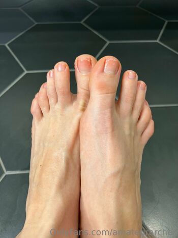 amateurarches nude photo #26