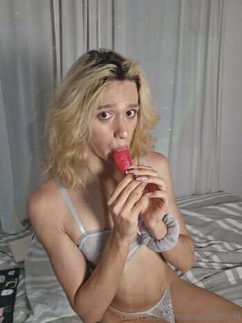 Amethyst / amazedthyst nude photo #18