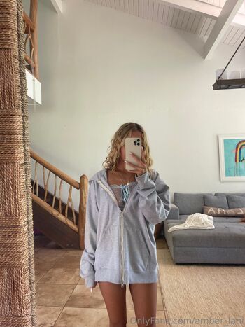 Ambe / amber_lani nude photo #6