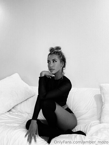 Ambe / amber_lani nude photo #12