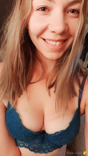 Amber Bayne / amberbaynes92 nude photo #17