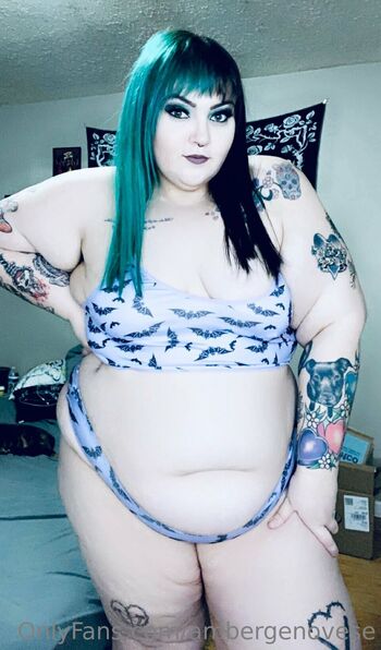 Amber Genoves / ambergenovese nude photo #14