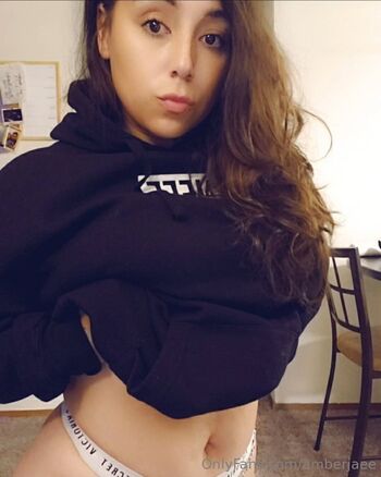 Amber Jaee / amberjaee nude photo #1