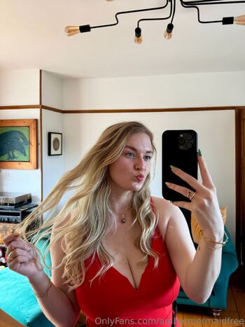 Amber Fre / ambermermaidfree nude photo #3