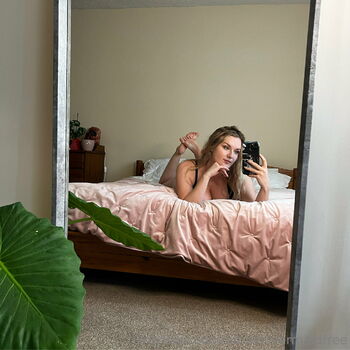 Amber Fre / ambermermaidfree nude photo #9