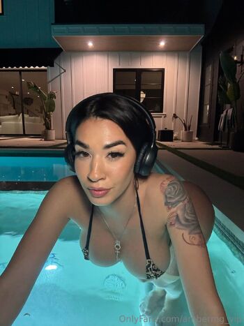 Lebanese Princess / ambermg_vip nude photo #35