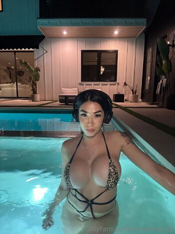 Lebanese Princess / ambermg_vip nude photo #37